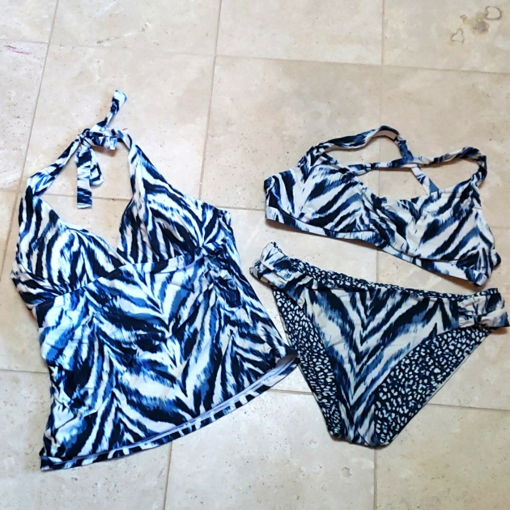 La Blanca Blue Lepord Swim Suit